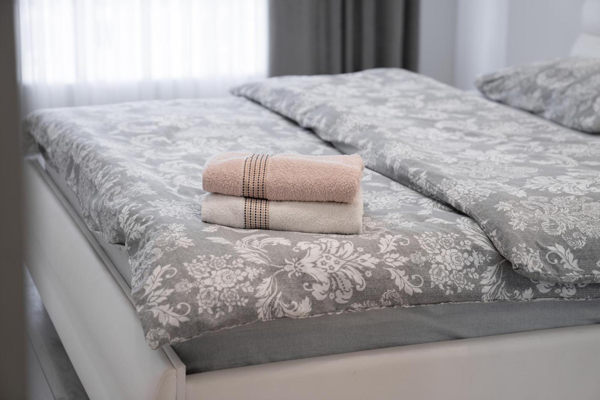 Tourist Grand Ismail Apartments Кишинев Екстериор снимка